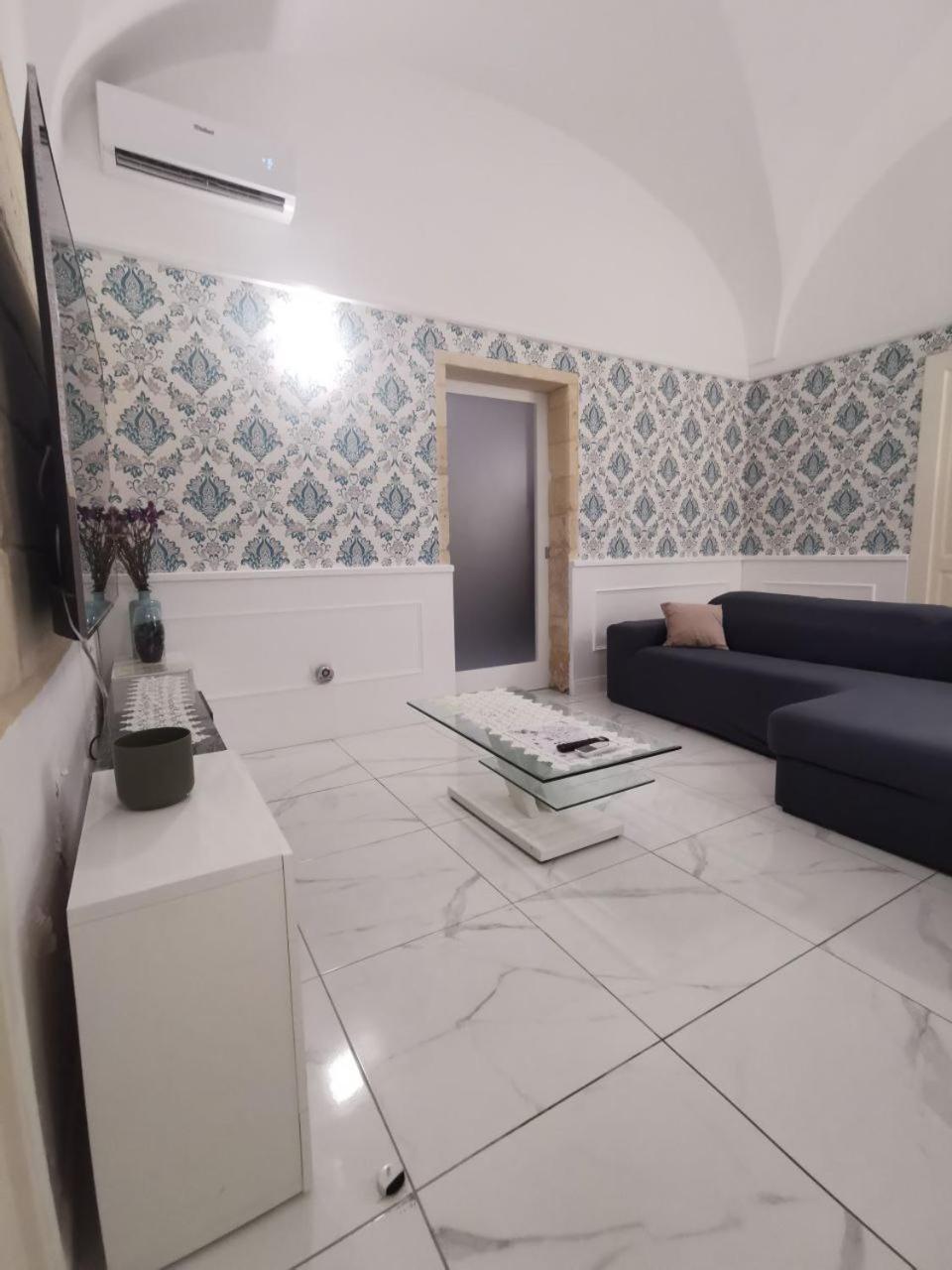 Dimora San Biagio Suites&Apartment Lecce Exteriör bild