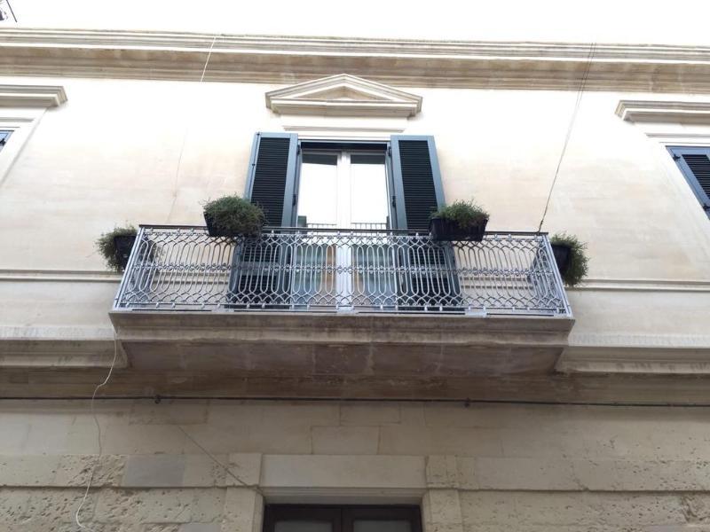 Dimora San Biagio Suites&Apartment Lecce Exteriör bild